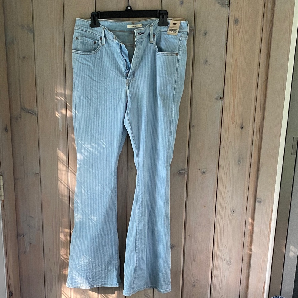 NWT Levi’s 726 Flare jeans